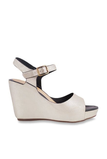 mochi golden wedges