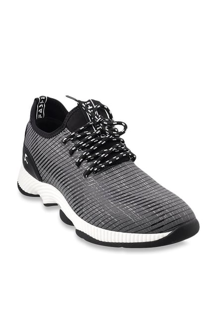 mochi sports shoes price