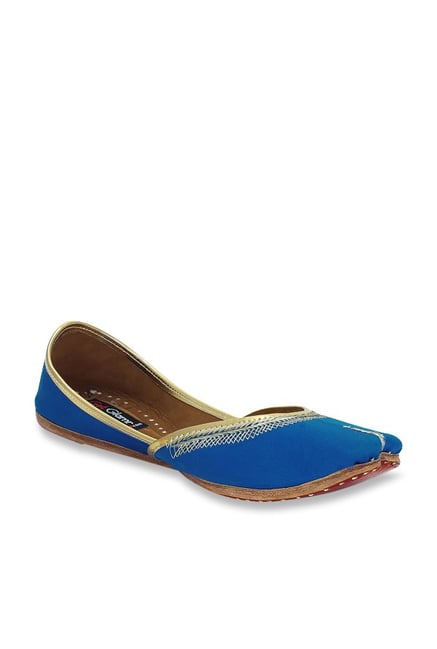 Get Glamr Blue Ethnic Juttis