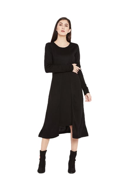 black woolen dress