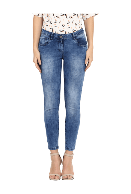 Park Avenue Blue Slim Fit Lightly Washed Jeans