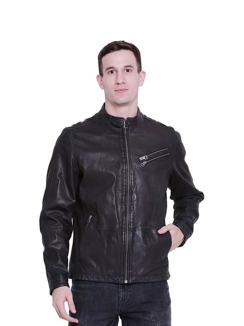 Buy online Black Solid 100% Leather Jacket from Jackets for Men by Roadies  By Justanned for ₹6000 at 70% off | 2024 Limeroad.com