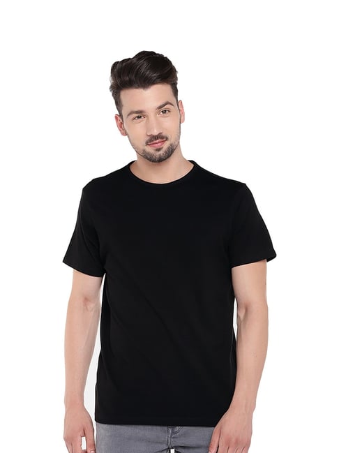 Buy Globus Black Regular Fit T-Shirt for Men's Online Tata CLiQ