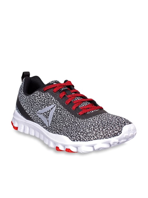 Reebok Shoes Under 5000 Online In India At Best Price Offers | Tata CLiQ