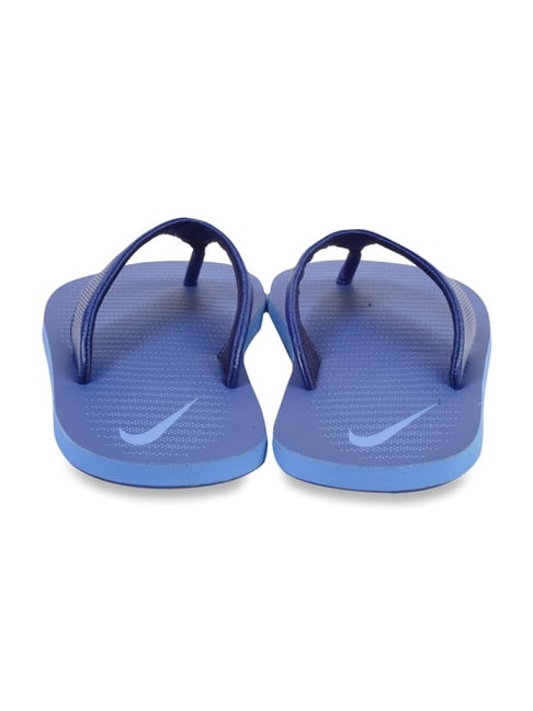 royal blue nike flip flops