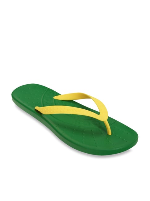 kelly green flip flops