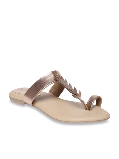 Accessorize leather knotted flip flops in rose gold | ASOS