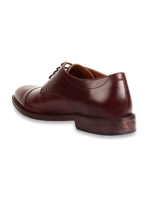 clarks derby shoes