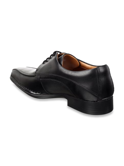 used clarks desert boots