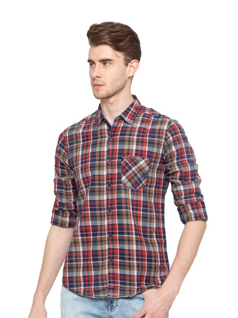 Spykar Navy & Red Full Sleeves Slim Fit Checks Cotton Shirt