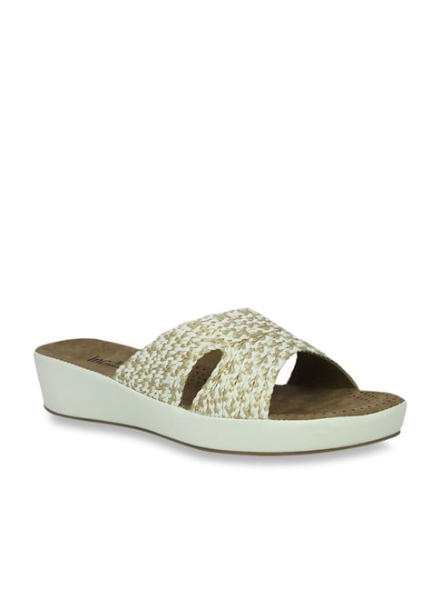 Inc 5 Inc.5 White & Golden Casual Sandals