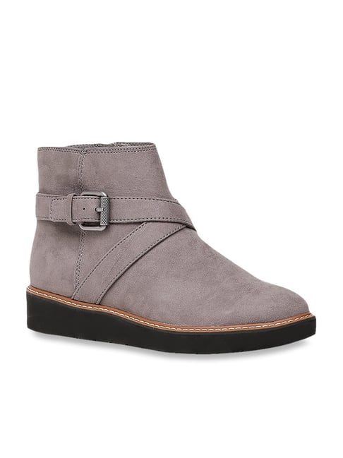 naturalizer element ankle boot