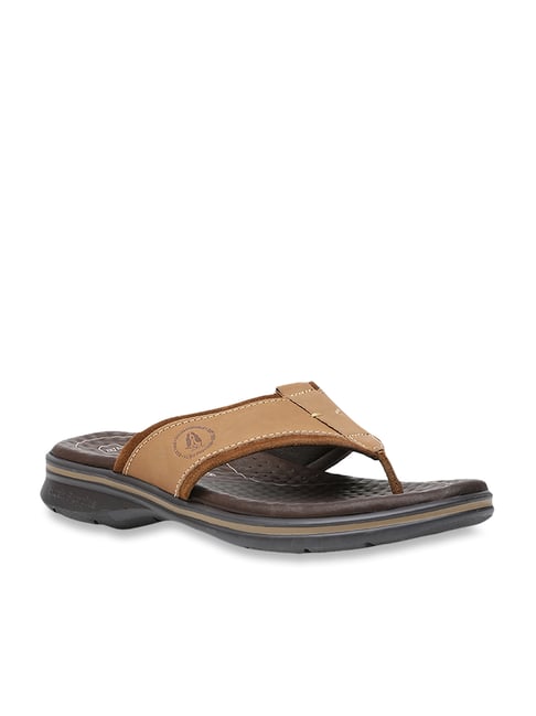 Hush Puppies by Bata Men's Tan & Brown Thong Sandals