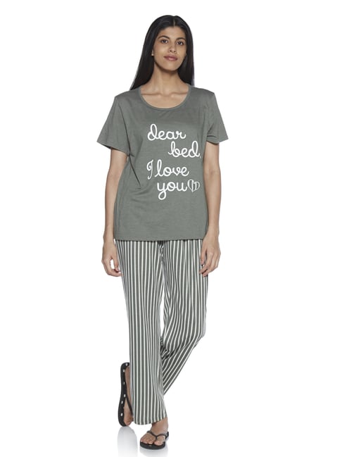 Buy Wunderlove by Westside Olive T-Shirt And Pyjama Set Online at Best Prices | Tata CLiQ