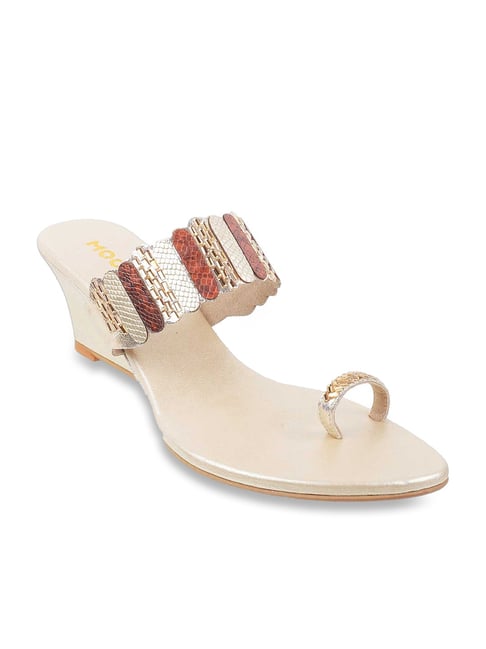 Mochi Golden Toe Ring Wedges