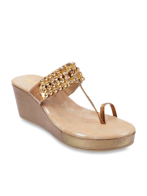 Mochi Antique Gold Toe Ring Wedges