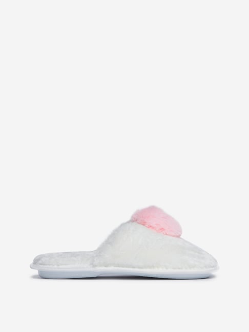 Kids pom pom outlet slippers