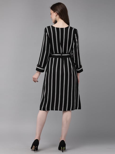 Women's Comfortable Round Neck Short Sleeves Striped Midi Bodycon Dress /  Women's & Girl's Striped Dress / Bodycon