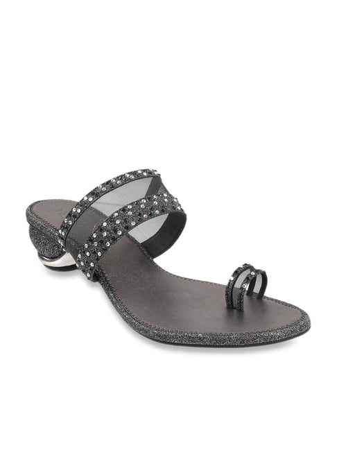 Metro Women's Gun Metal Toe Ring Sandals Price in India