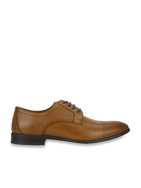 Red tape tan fashion derby shoes