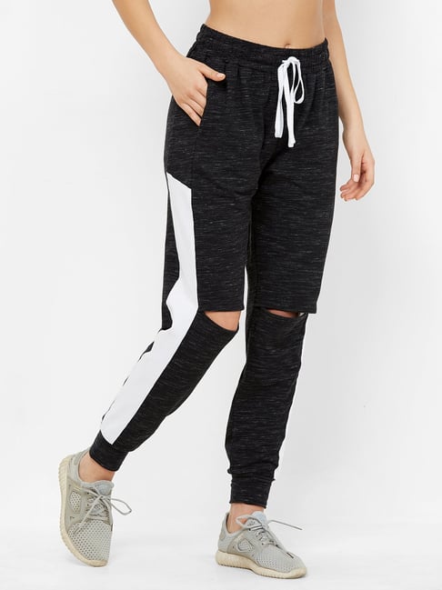 Women AS W NK ONE DF OH Straight Track Pants