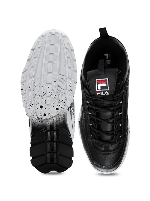 Fila disruptor trainers best sale black