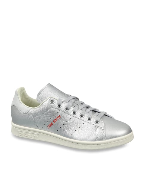 Stan smith trainers Adidas Silver size 40 EU in Plastic - 39594081