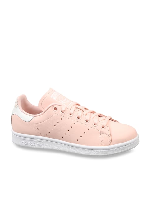 Stan smith w pink new arrivals