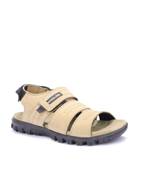 tata cliq woodland sandals