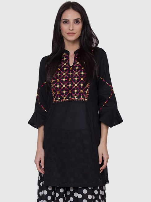 Kurtis tata cliq best sale