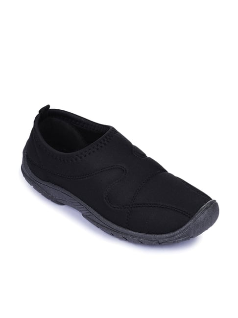 Tata cliq hot sale casual shoes