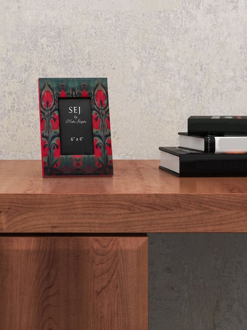SEJ by Nisha Gupta Green & Red Wooden Photo Frame
