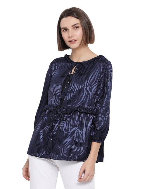 Oxolloxo Navy Glenton Printed Shelly Shrug