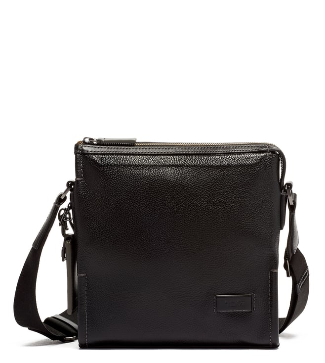 Buy Tumi Black Harrison Small Shelton Cross Body Bag for Men Online ...