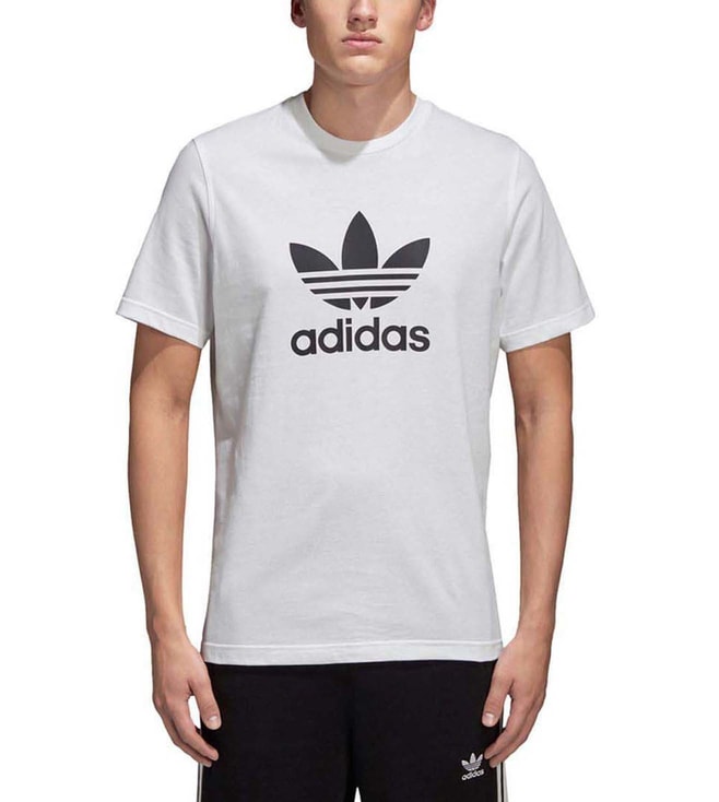 Seguir Ejecutable Sensación Buy Adidas Originals White Regular Fit Trefoil T-Shirt for Men Online @  Tata CLiQ Luxury