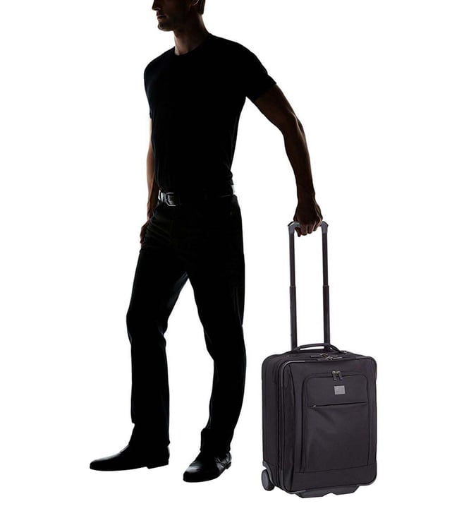 Tata Cliq Luxury Ceo Literacy Basics