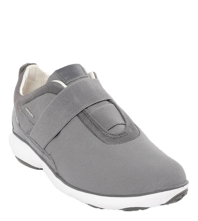 Buy Geox Shoes For Men & At Online | Tata CLiQ Luxury