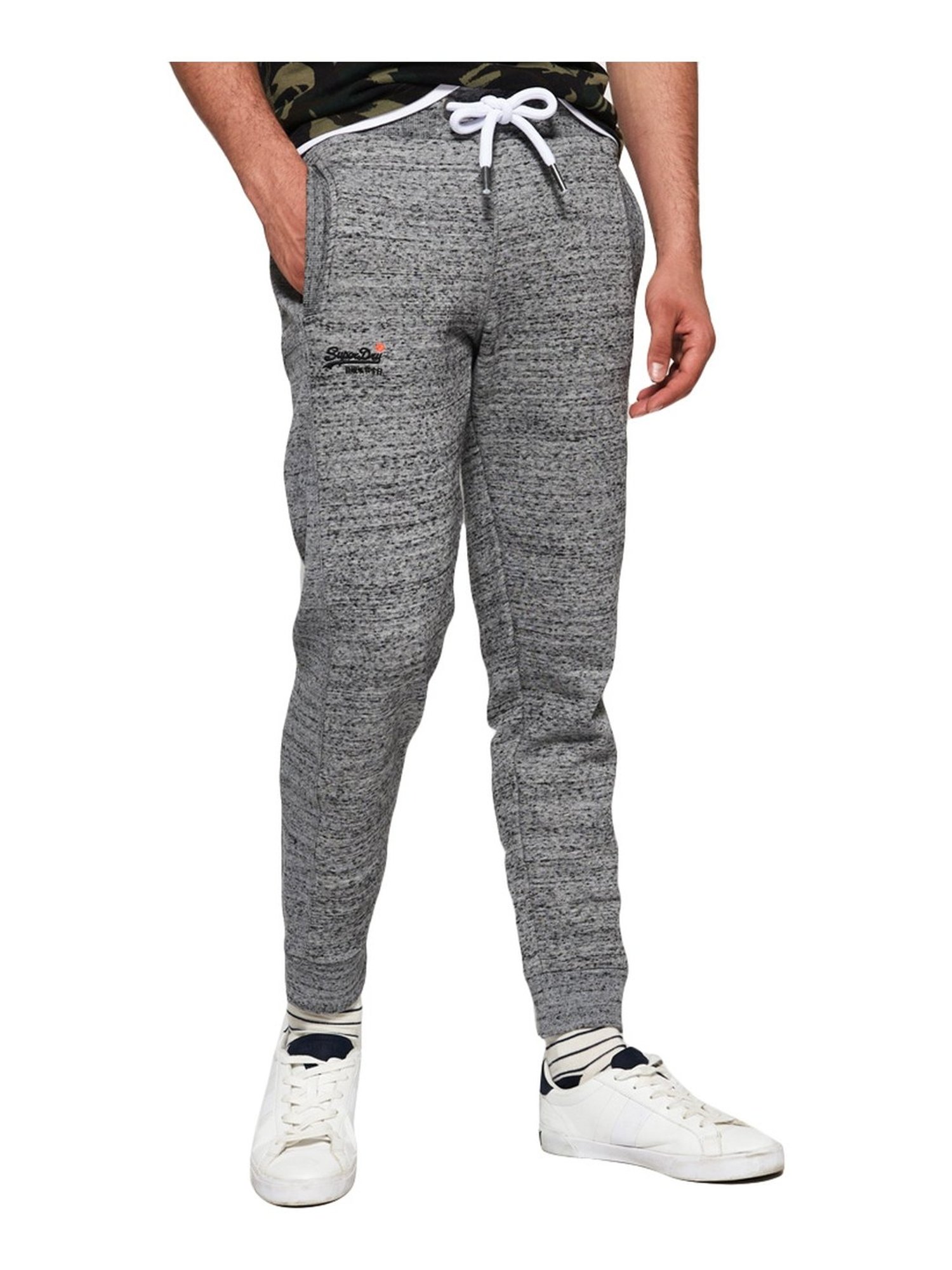 superdry joggers india