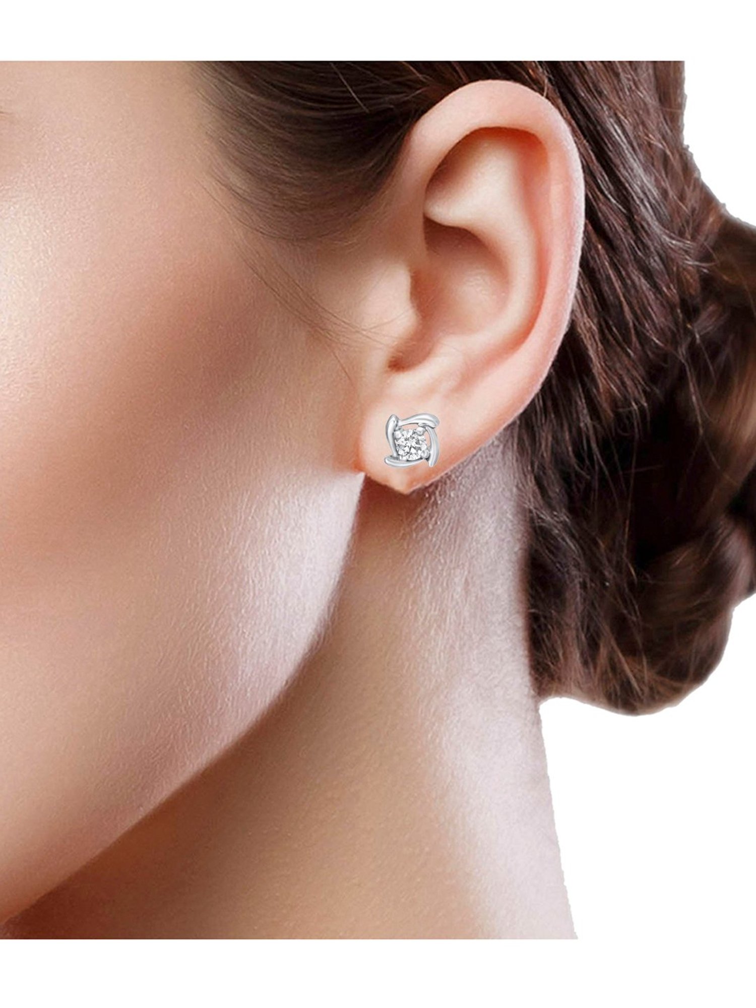 Tanishq hot sale platinum earrings