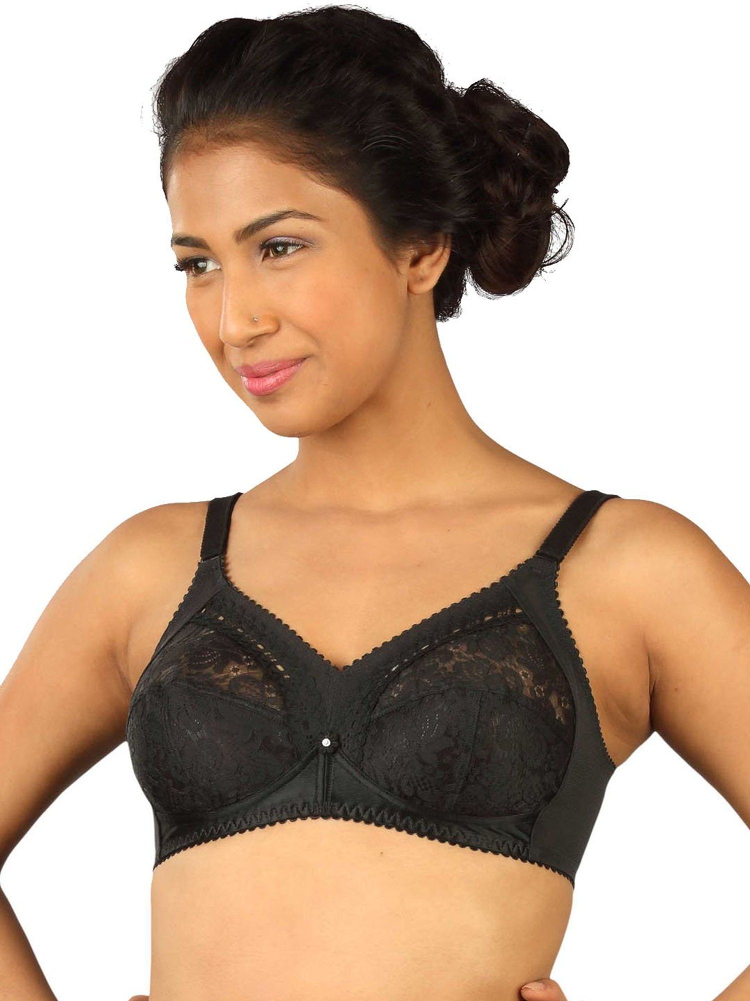 Buy Triumph Beauty Full Lacy Padded Under Wired Seamless T-Shirt Bra for  Women Online @ Tata CLiQ