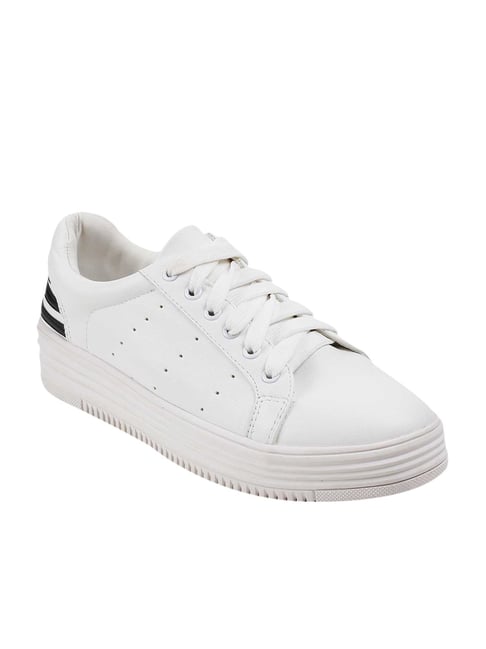 tresmode white shoes