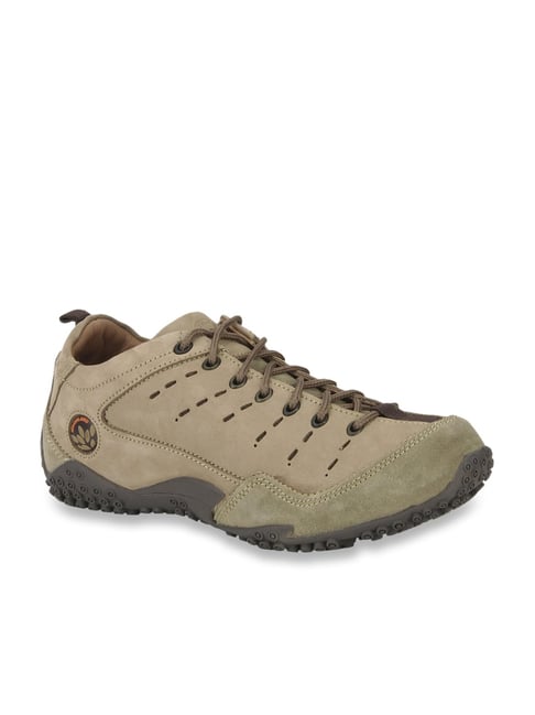 tata cliq woodland shoes