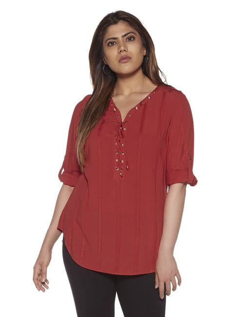 Buy Gia curve by Westside Red Jones Top Online at Best Prices | Tata CLiQ