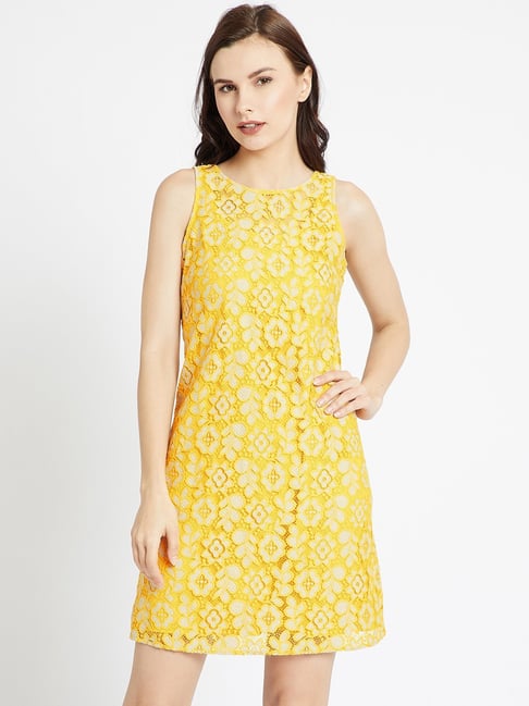 cover story yellow dress