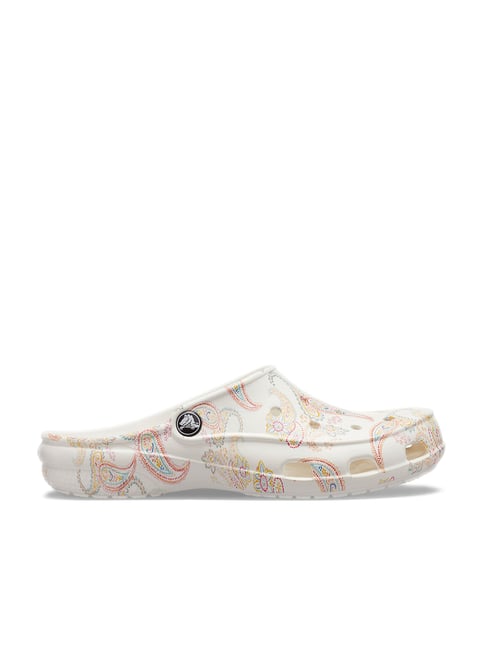 Crocs discount freesail paisley