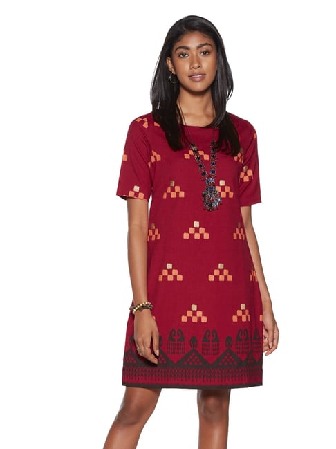 Bombay Paisley by Westside Red Square Design Shift Dress