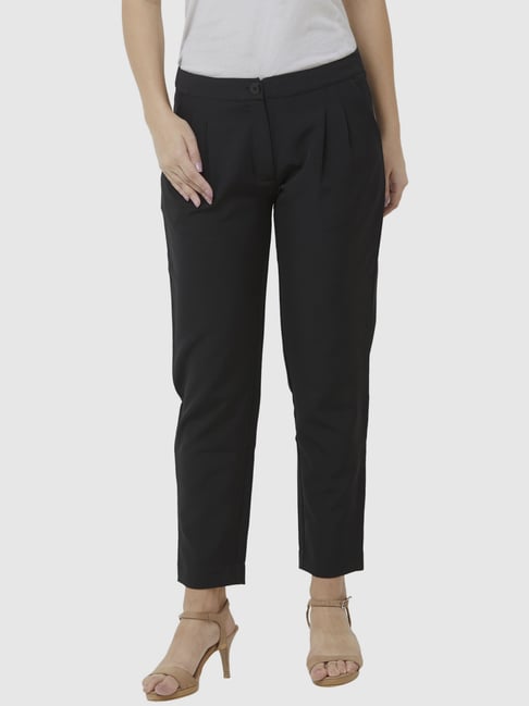 109 F Black Mid Rise Pants