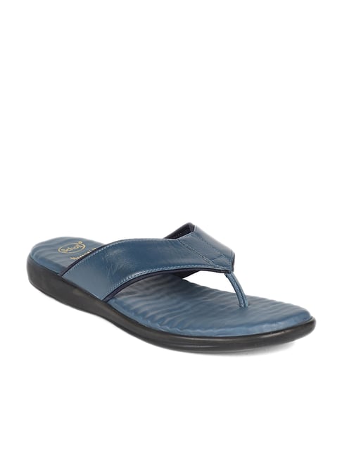 bata scholl sandals