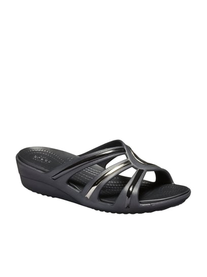 Crocs women's sanrah discount strappy wedge sandal