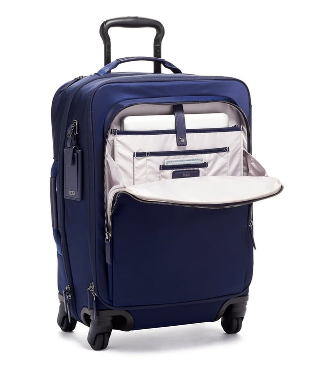 Tata Cliq Luxury Bank Offers Literacy Basics